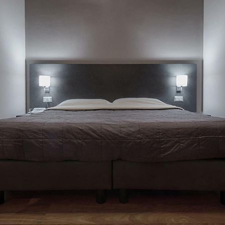 Twelve Hotel Moncalieri Luaran gambar