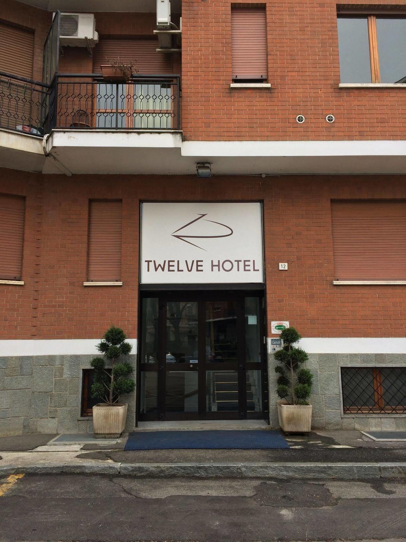 Twelve Hotel Moncalieri Luaran gambar