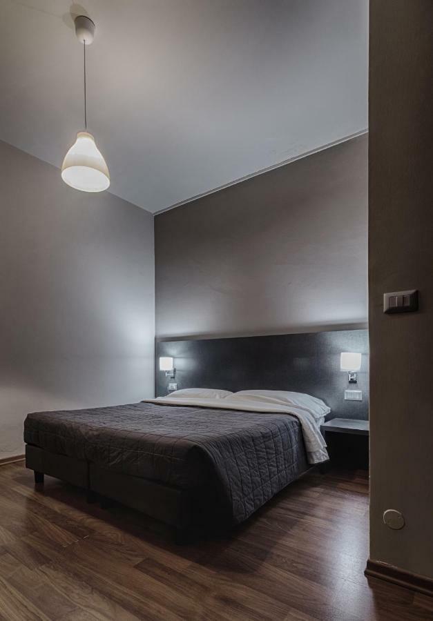 Twelve Hotel Moncalieri Luaran gambar