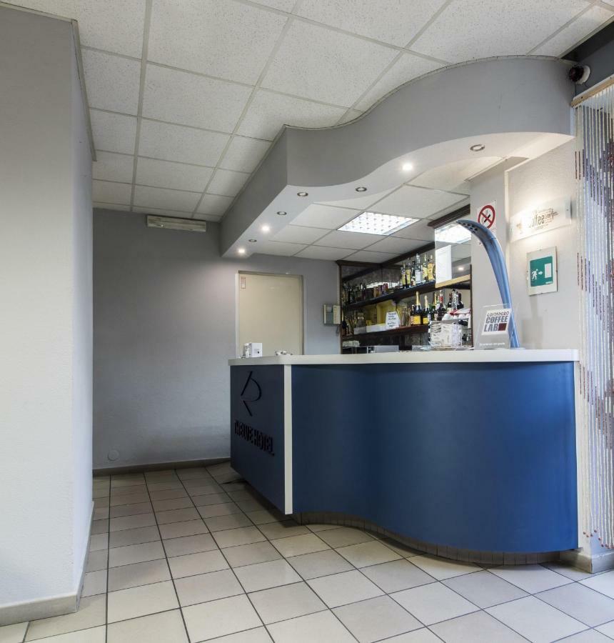Twelve Hotel Moncalieri Luaran gambar